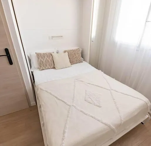 Lejlighed / 15min De La Fréjus